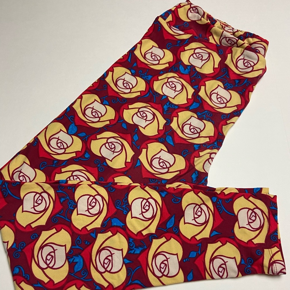 Lularoe TC Leggings Disney Roses
